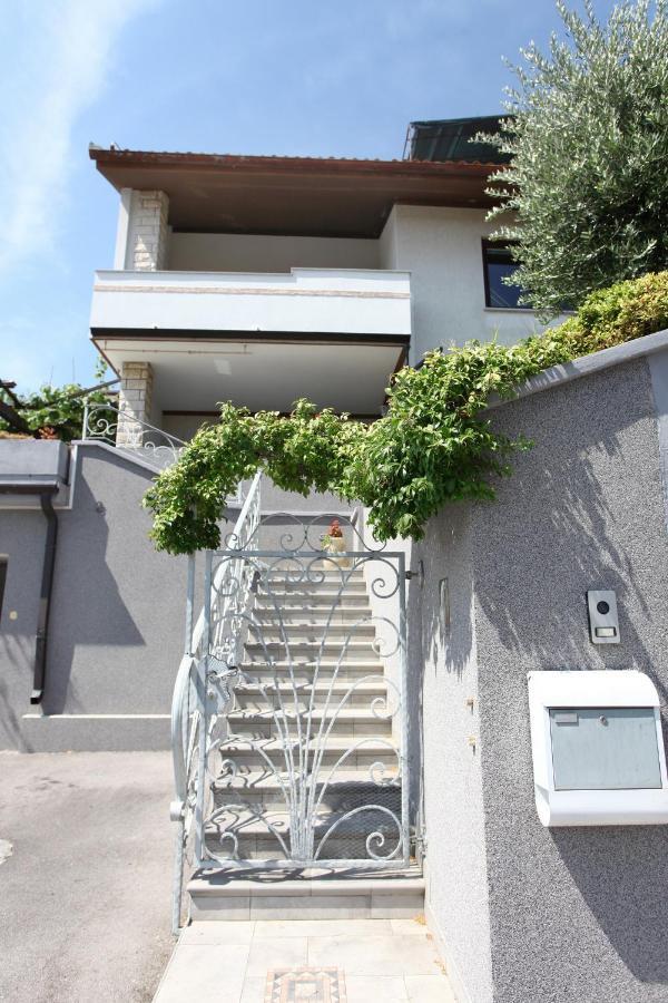 Apartments Tramontana Nr Portoroz Exterior photo